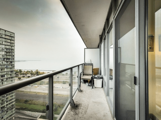 Open property gallery