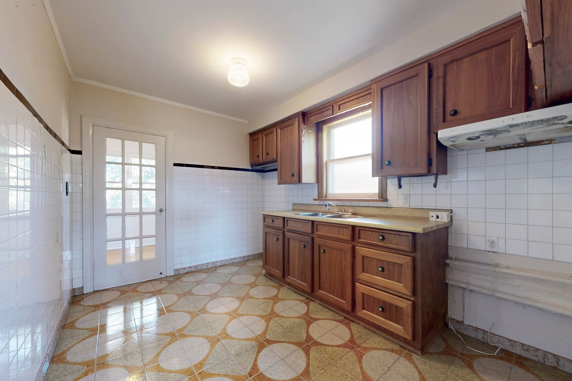 12 Dewson Street Melissa Emond South Etobicoke Real Estate Agent