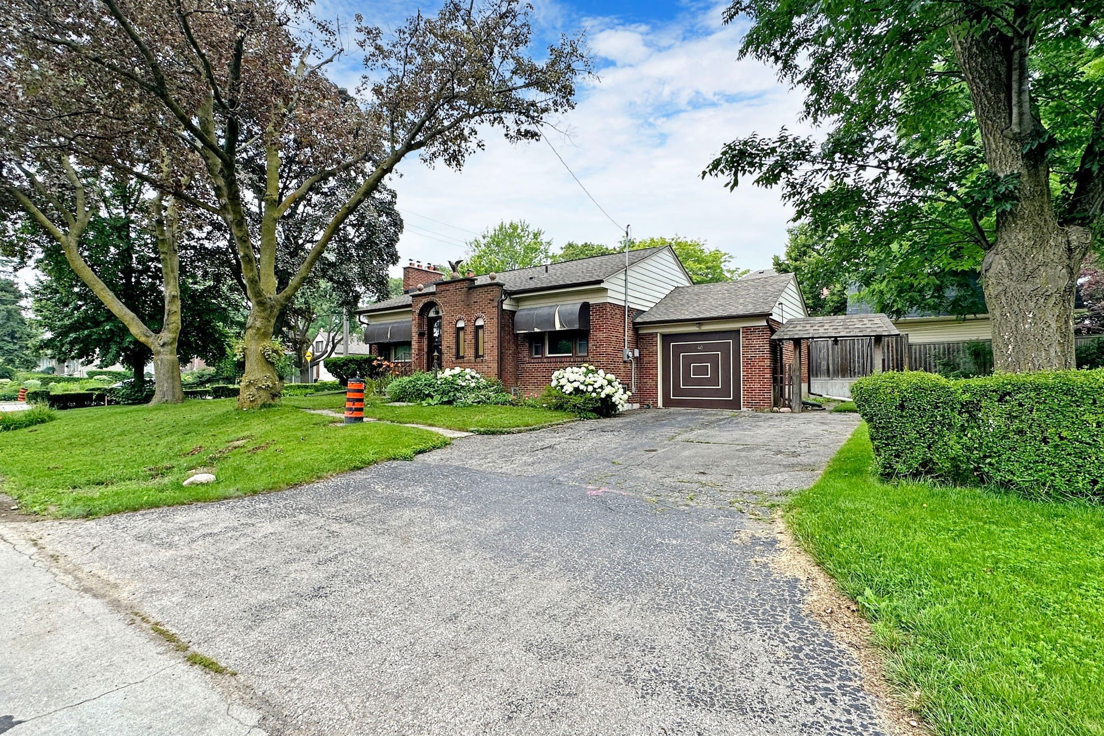 40 Ovida Ave Melissa Emond South Etobicoke Real Estate Agent