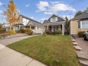Open property gallery